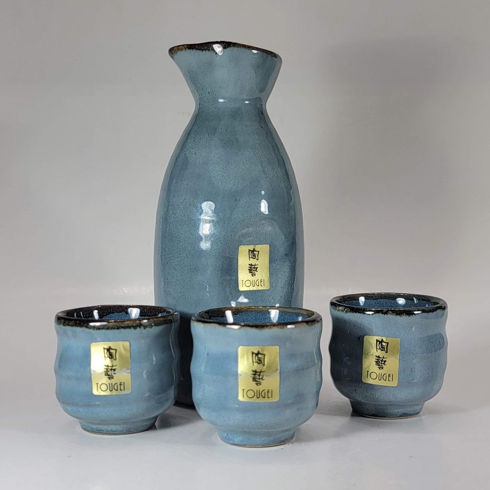 Ceramic Sake Set Japanese Blue Rice Wine Sake Soju Set of 4 Pieces Sake Cups